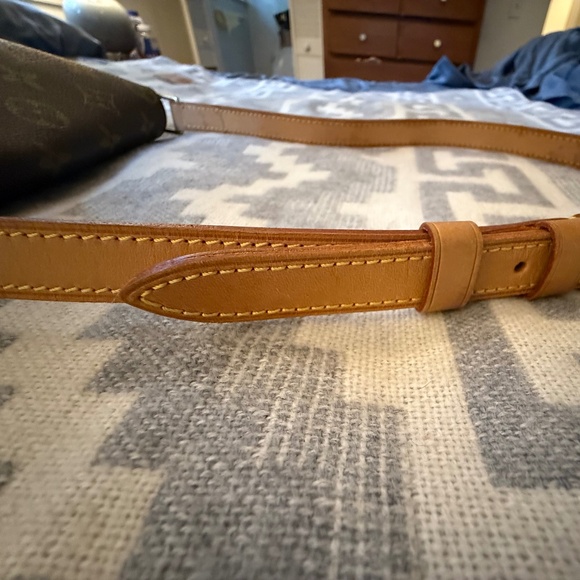 Vintage Louis Vuitton Musette shoulder bag - Picture 8 of 16